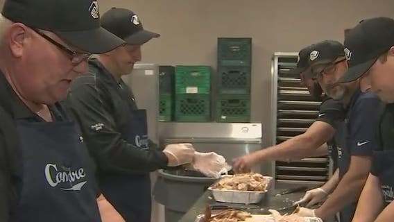 Chandler Compadres prep community Thanksgiving dinner