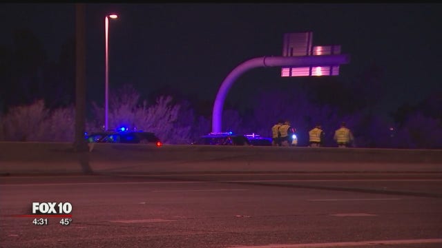 Pedestrian struck, killed on Loop 202 in Phoenix