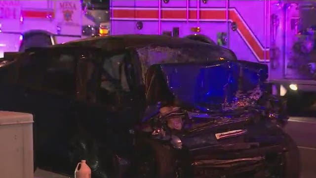 Driver dies after crashing into bus at Mesa intersection