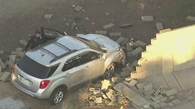 SUV crashes through fence, into backyard of Phoenix home