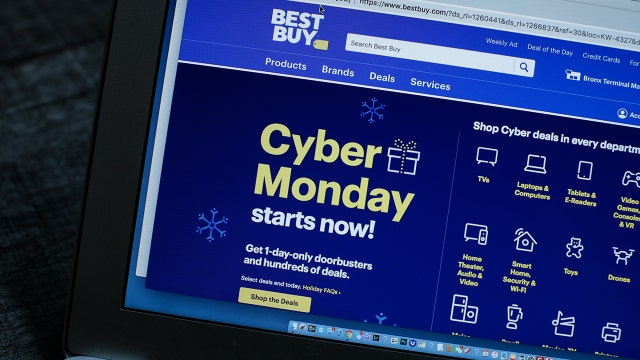 Survey finds 52 percent of respondents admit to using company time online shopping