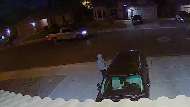 New video shows car break-in attempt at Chandler neighborhood