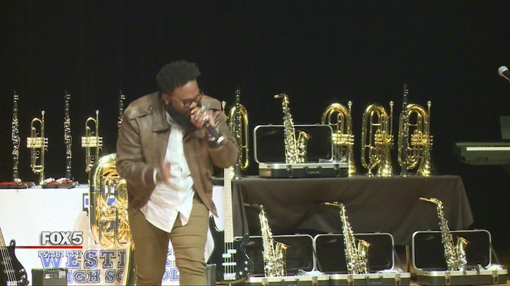 Blanco Brown performs at alma mater in Fulton County - FOX 10 News Phoenix