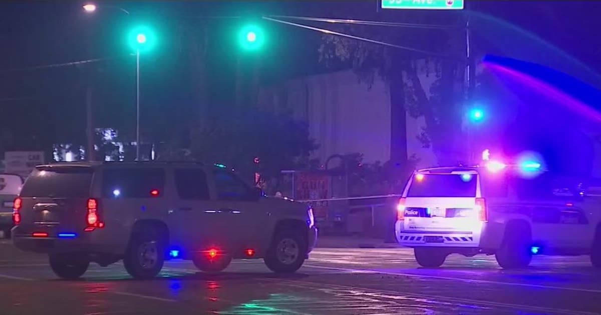 Man dies after being hit by 2 cars at west Phoenix intersection | FOX ...