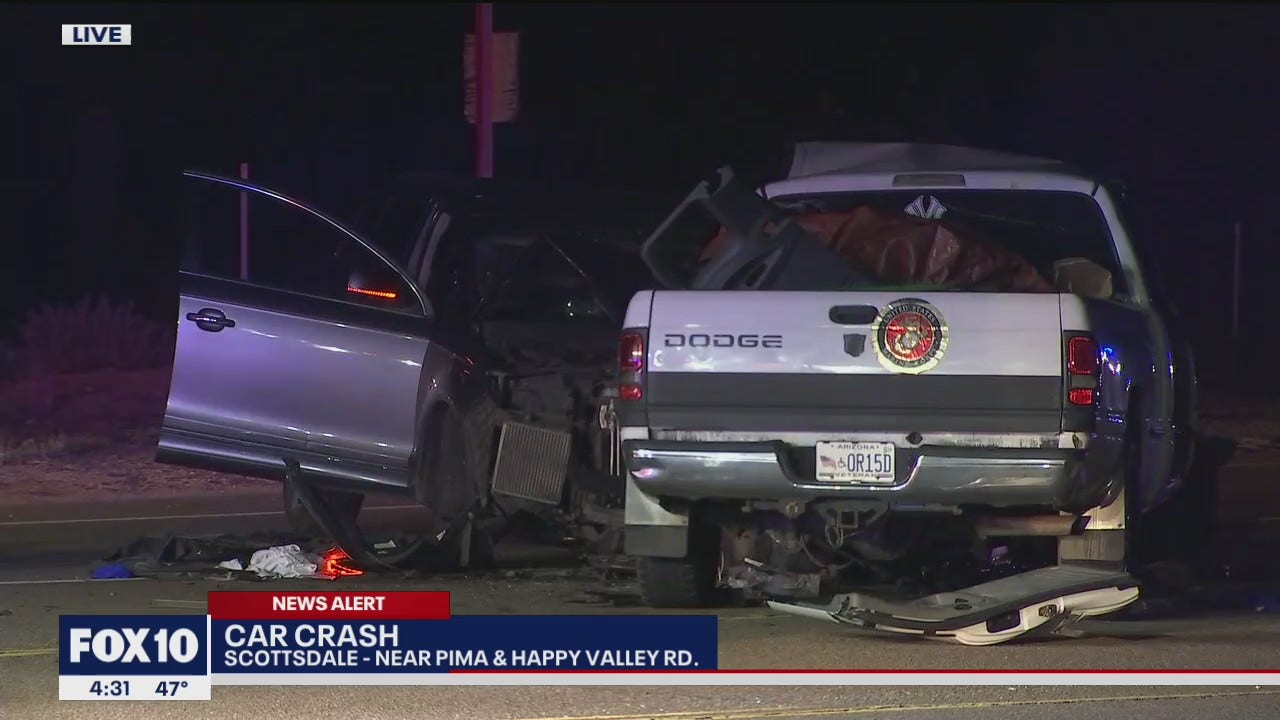 5 injured in 2car crash in north Scottsdale