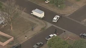 Phoenix police searching for suspect accused of stealing Amazon truck, SUV at gunpoint