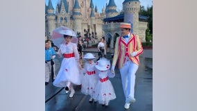 Heartwarming video shows girls dressed as Mary Poppins meeting the iconic nanny at Disney World