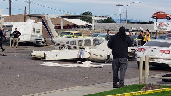 Small plane lands on street near Deer Valley Airport