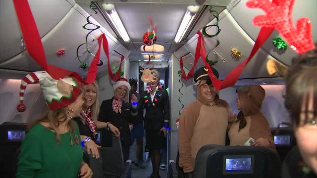 Children take fantasy flight to North Pole at Phoenix Sky Harbor International Airport