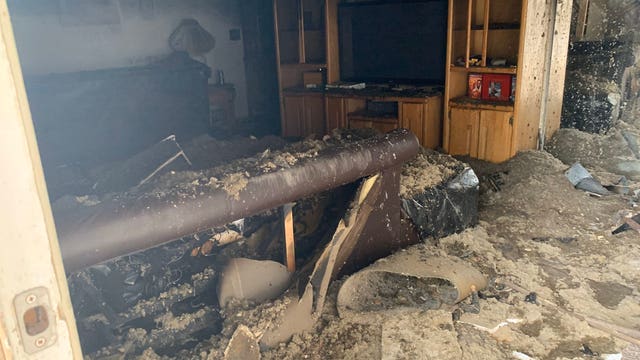 11-year-old girl alerts family to house fire in Peoria