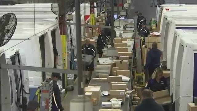 FedEx to ship 33 million packages globally on Cyber Monday