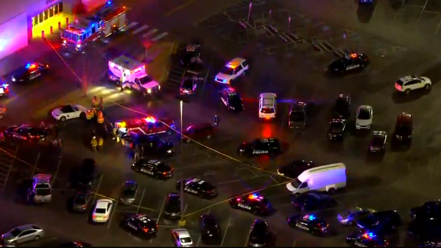 Police: Man in critical condition after shooting at Oklahoma City mall
