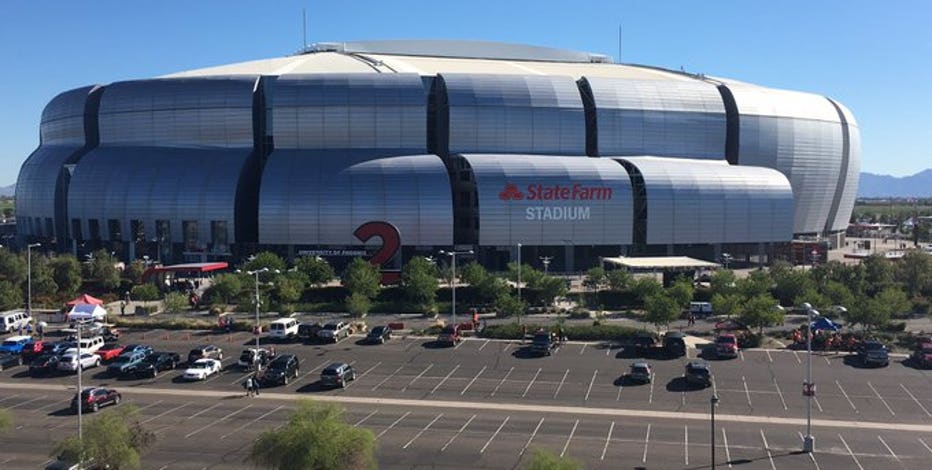 Small number of fans allowed back in State Farm Stadium for