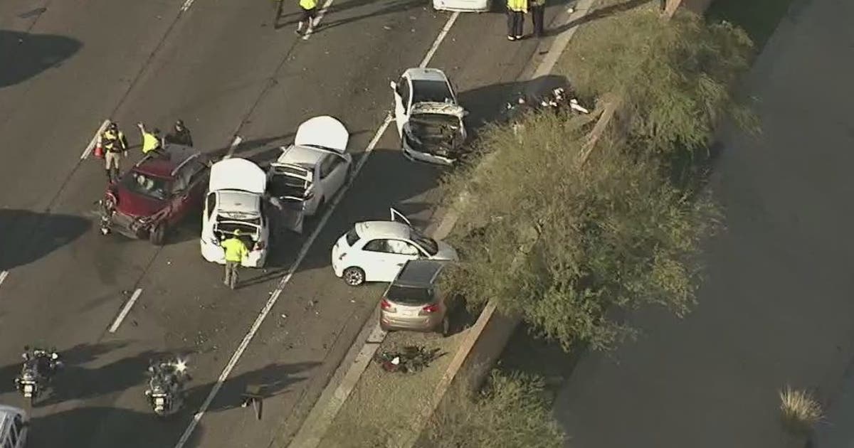 DPS: 4 injured in 10-car crash along Loop 202 Santan in Chandler | FOX ...