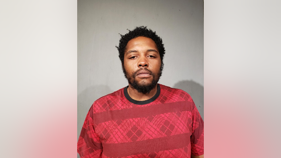 Buckeye Police: Man accused of shooting his girlfriend during domestic violence incident