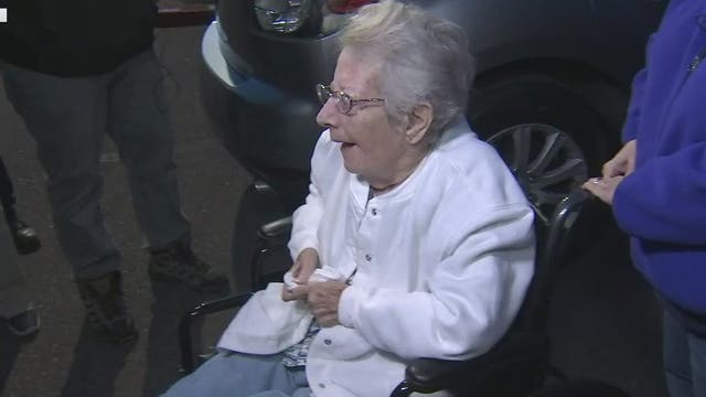 Dreamcatchers club: 78-year-old hospice patient takes hot air balloon ride