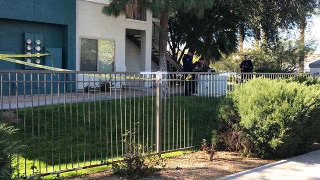 Man seriously hurt after being stabbed in the neck at Tempe apartment complex