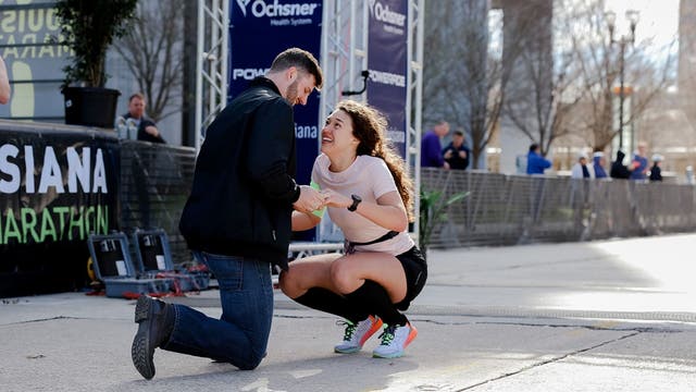 Louisiana marathon runner reacts to surprise engagement at finish line: 'Best. Day. Ever'