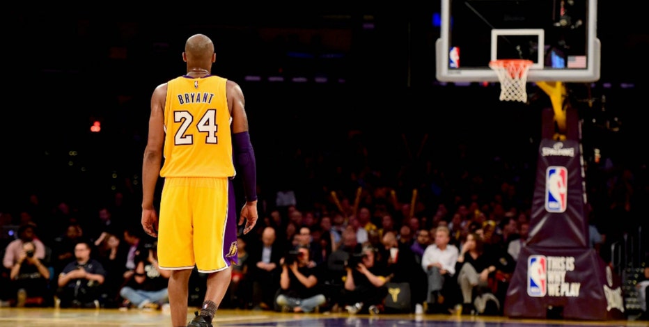 AP Was There: Kobe Bryant channels Wilt, scores 81 points