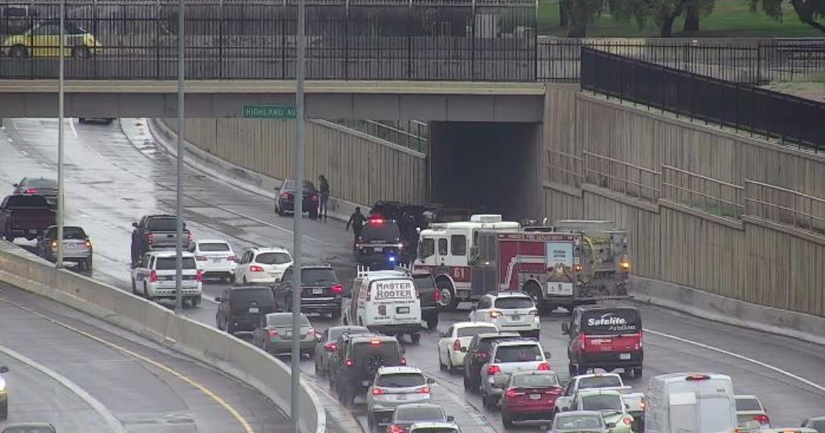 FD: 5 injured in multi-vehicle crash on SR 51 at Highland | FOX 10 Phoenix