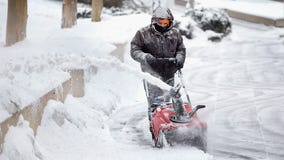 6 inches of heavy, wet snow expected to hit Chicago starting Tuesday: forecasters