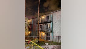 6 residents displaced after fire damages west Phoenix apartment building