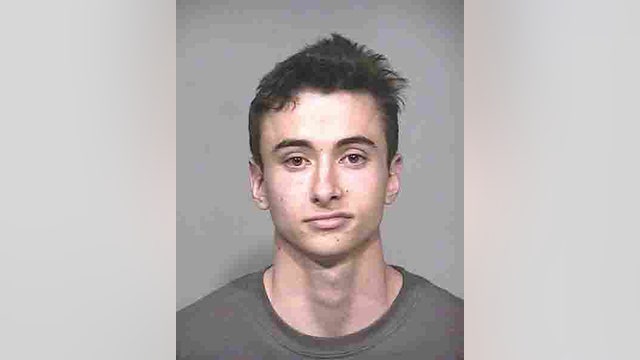 PD: Man jumps into canal to elude police after allegedly stealing alcohol at Phoenix Open