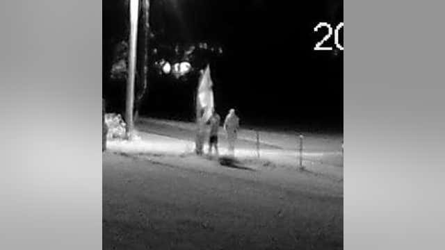 Florida Navy veteran's 'Trump 2020' flag stolen from property