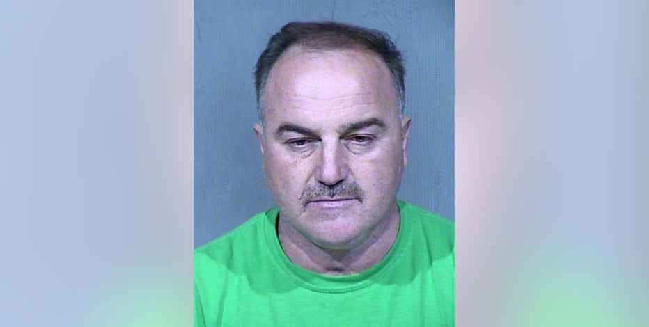 Feds: Man charged in 2006 Iraq slayings should remain jailed