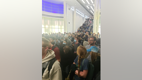 Governor to feds: 'Get your s*** together' after massive lines at O'Hare customs screening