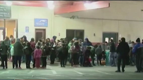 U.S. sending military police to two border crossings