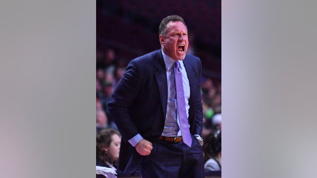 Grand Canyon University fires basketball coach Dan Majerle after 7 seasons