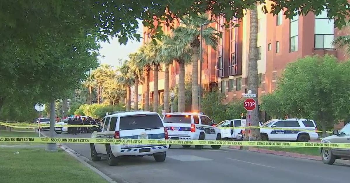 Man found shot, killed inside van in Phoenix | FOX 10 Phoenix