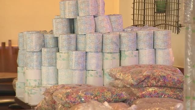 Chandler restaurant turns into grocery store to help community, those at-risk of COVID-19