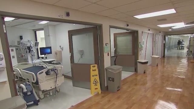 As Arizona nears its coronavirus peak, health experts talk social distancing efforts