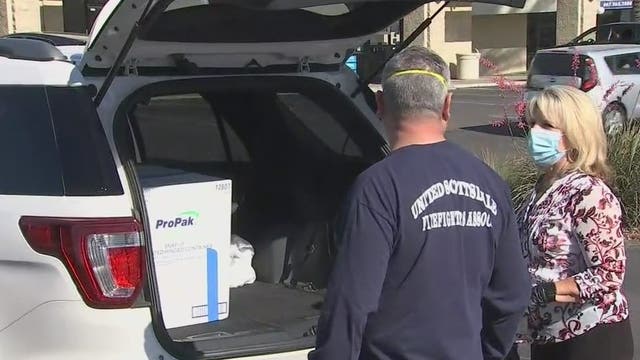 Scottsdale firefighters team up with local businesses to deliver meals to seniors