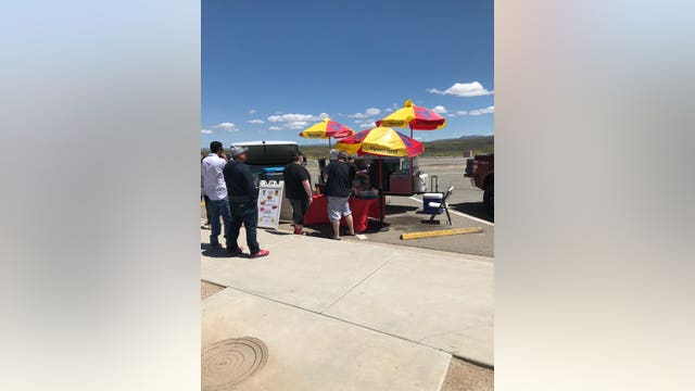 Food truck vendors now serving food at one Arizona rest area