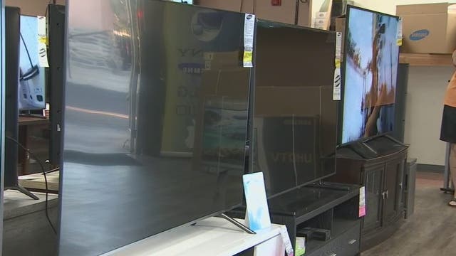 Tempe electronics business compares sales to Black Friday during COVID-19 pandemic