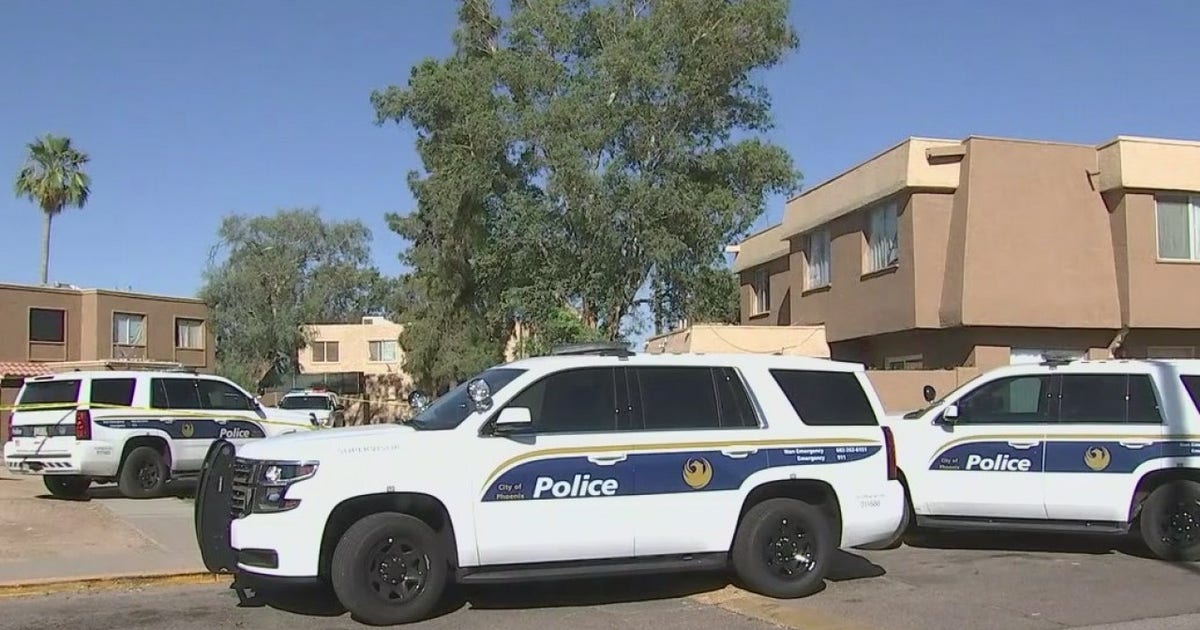 Phoenix Police: 2 dead following shooting at apartment complex | FOX 10 ...