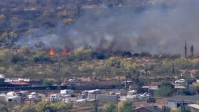 Brush fires near Apache Junction prompt evacuation