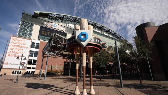 Gov. Ducey opens door for pro sports return in Arizona