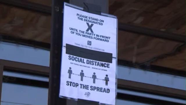 Scottsdale mayor meets with business owners after videos of crowds in Old Town went viral