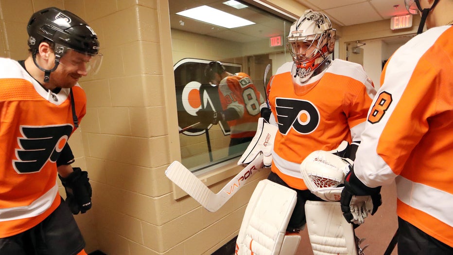 86822e37-Buffalo Sabres v Philadelphia Flyers