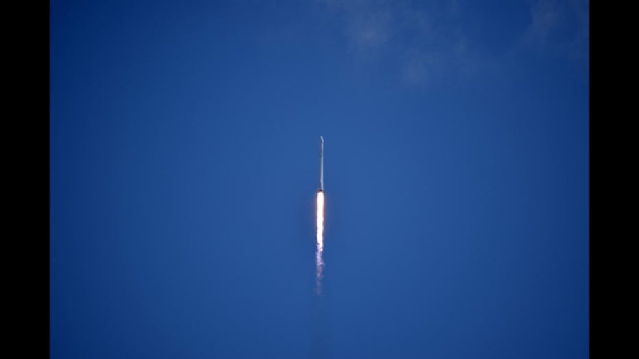 SpaceX-Falcon-CRS-7-19_1439866345100_111015_ver1.0_640_360.jpg