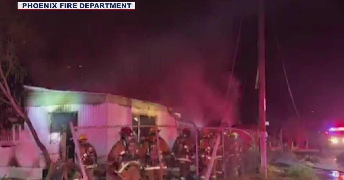 One dead in Phoenix mobile home fire | FOX 10 Phoenix