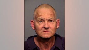 Arizona man accused of threatening census workers with shotgun