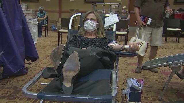 COVID-19 antibody tests given to blood donors during blood drive in Mesa