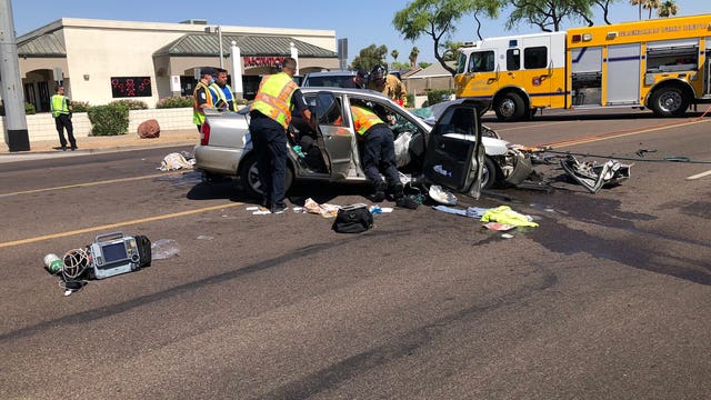 Glendale Fire respond to major collision; one seriously injured