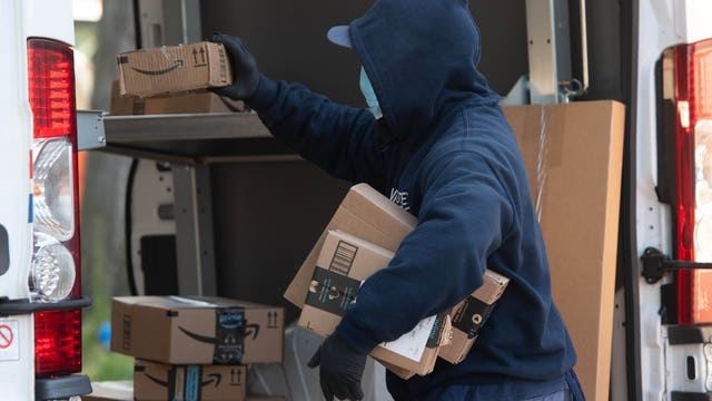 Low-wage essential workers face higher risk of health and financial issues amid pandemic, study finds