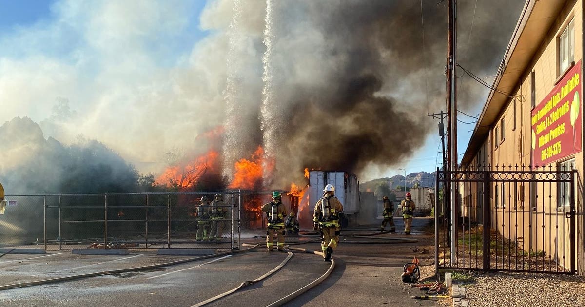Spring Fire Phoenix Fire crews respond to two-alarm fire at a Phoenix Flower Shop | FOX 10 ...